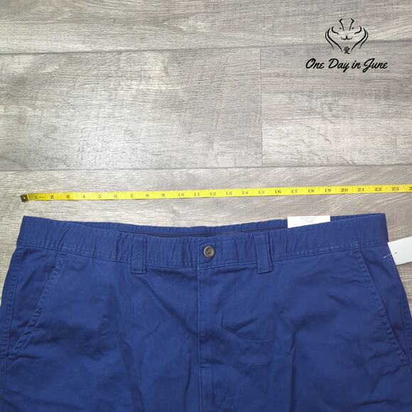 St. John's Bay Comfort Stretch Above Knee Shorts Size 44 - Picture 3 of 7